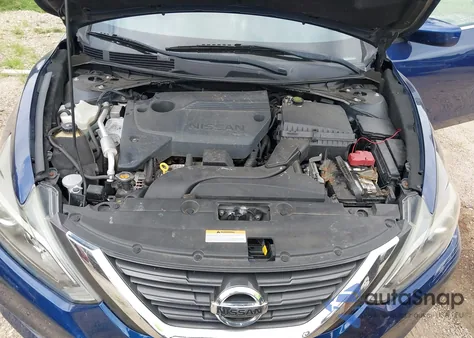 2017 Nissan Altima 2.5 Sr из США, поврежденный, VIN 1N4AL3AP2HC159093